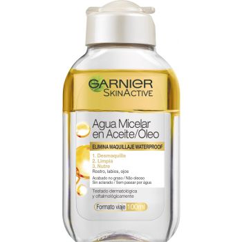 Água Micelar em Óleo