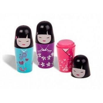 Bálsamo labial para bonecas japonesas