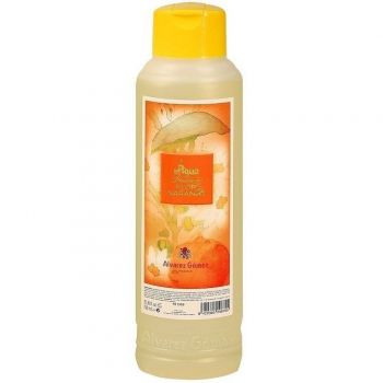 Água de flor de laranjeira fresca