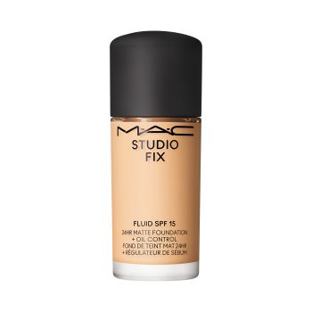 Studio Fix Matte Fluid Foundation SPF15 Controlo da Oleosidade e Brilho