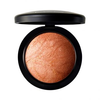 Mineralize Skinfinish Pó Iluminador para o Rosto e Corpo