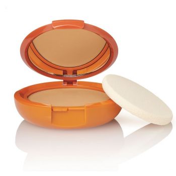 Proteção do sistema de Sun Rilastil Solar facial SPF50 com cor